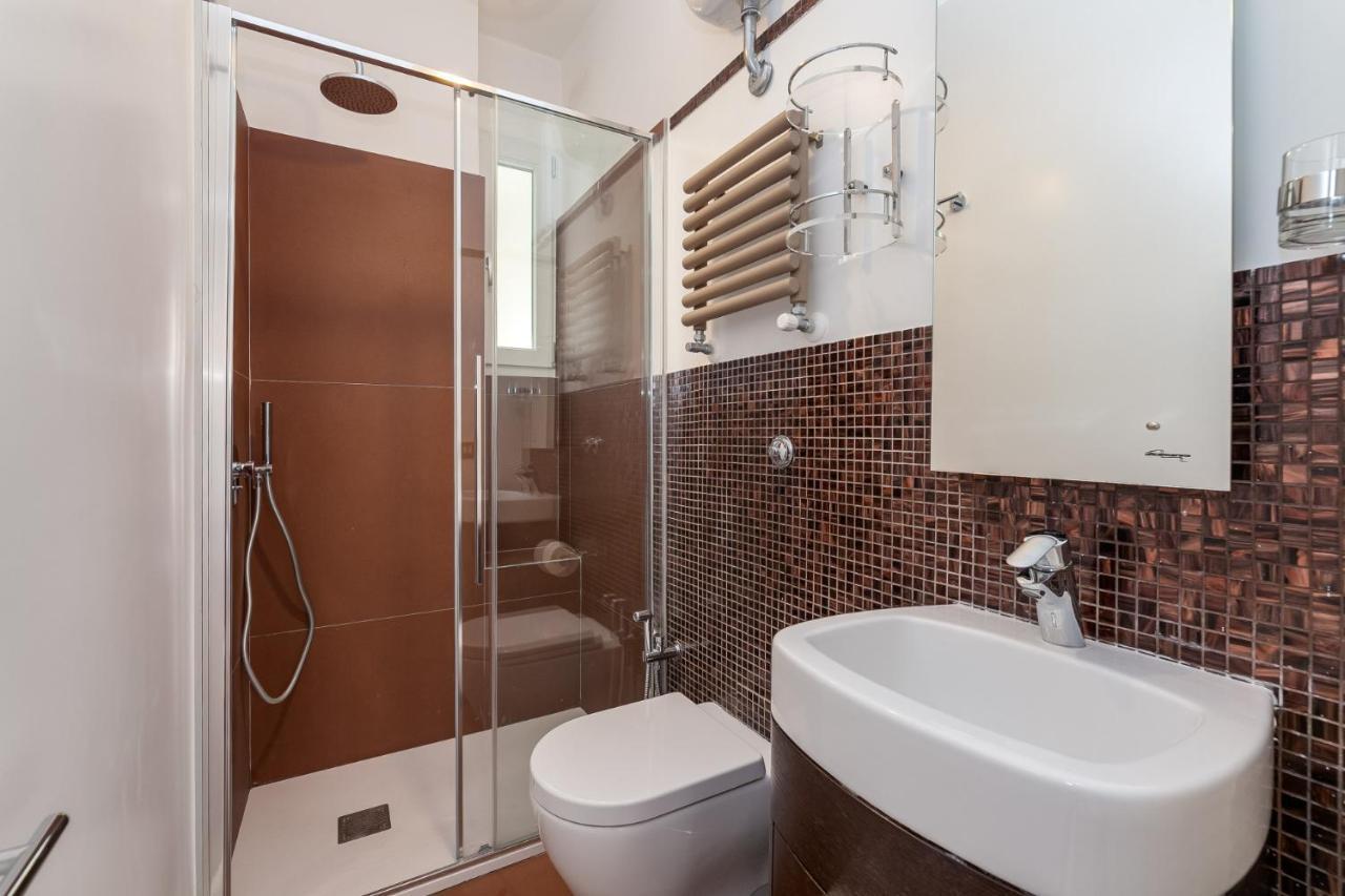 Aletheia Elite - Elegant 2 Br Apartment Rome Exterior photo